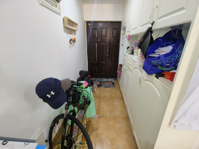 万彩城二期门厅