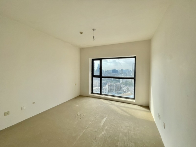 4室2廳2陽臺(tái) 金尚俊園一期臥室