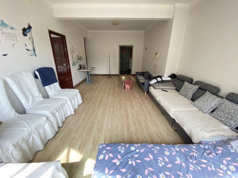 2室2廳1陽(yáng)臺(tái) 云嶺天驕客廳