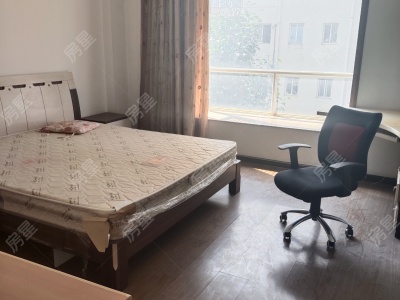 3室2廳2陽臺(tái) 紅河谷