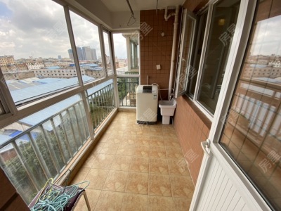 4室2廳3陽臺 世紀(jì)城茗春苑