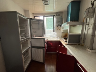 3室1廳1陽(yáng)臺(tái) 中央麗城