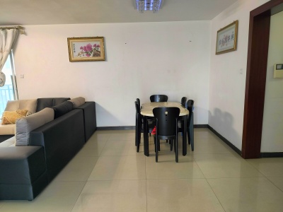 3室2廳1陽臺(tái) 玫瑰灣小區(qū)