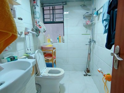 3室2廳1陽(yáng)臺(tái) 假日城市