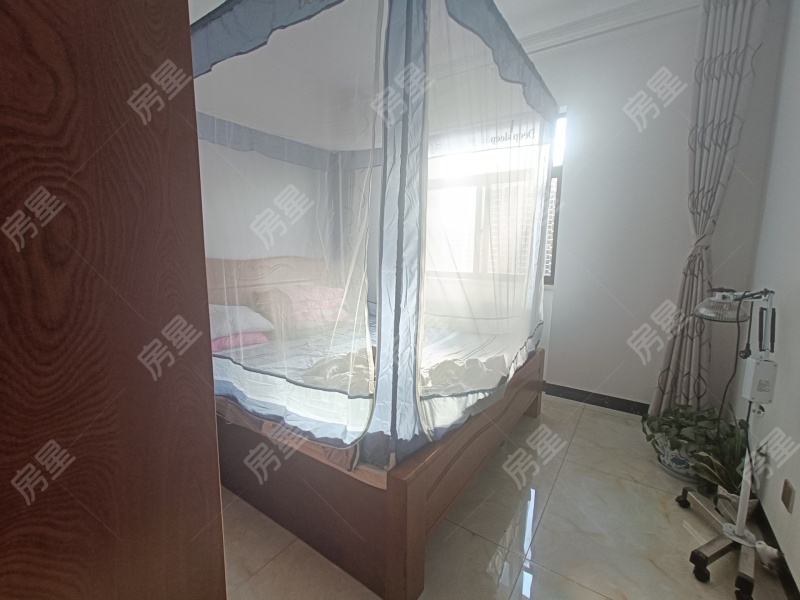 5室2廳2陽臺 未名城A3臥室