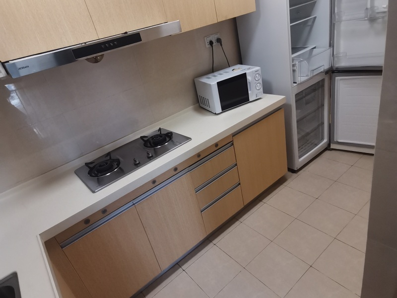 3室2廳2陽臺 金地珺悅廚房