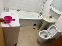 3室2廳1陽(yáng)臺(tái) 康宏小區(qū)衛(wèi)生間