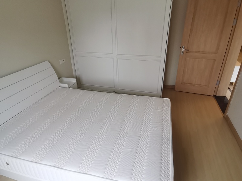 3室2廳2陽臺 金地珺悅臥室