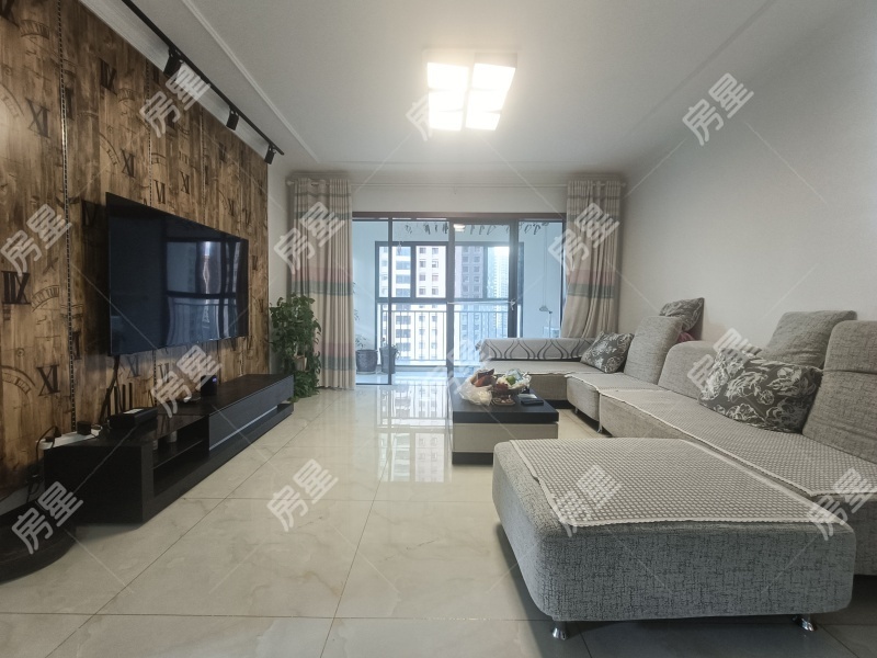 5室2廳2陽臺 未名城A3客廳