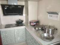 3室2廳2陽(yáng)臺(tái) 英茂華府廚房