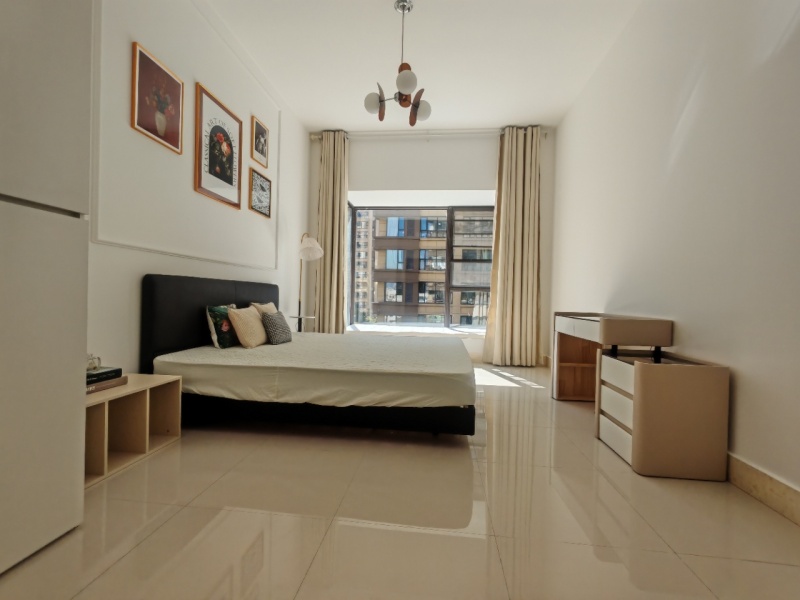 3室2廳2陽臺(tái) 綠地海珀瀾庭戶型圖