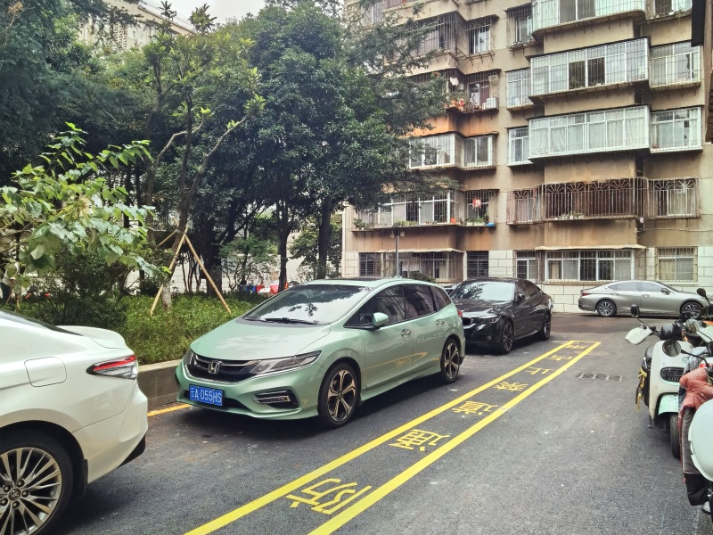 3室2廳1陽(yáng)臺(tái) 省委40號(hào)院其他