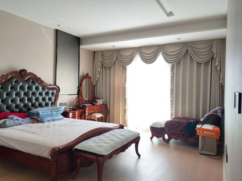 5室2廳2陽臺 俊發(fā)逸天峰臥室