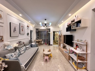 3室2廳1陽臺 候谷花園