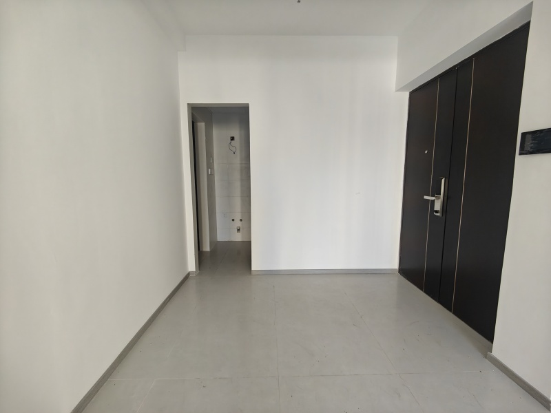 3室2廳 新希望白麓城四期公寓門廳