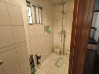 5室2廳3陽臺 金星小區(qū)衛(wèi)生間