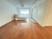 4室2廳1陽臺 白馬小區(qū)客廳