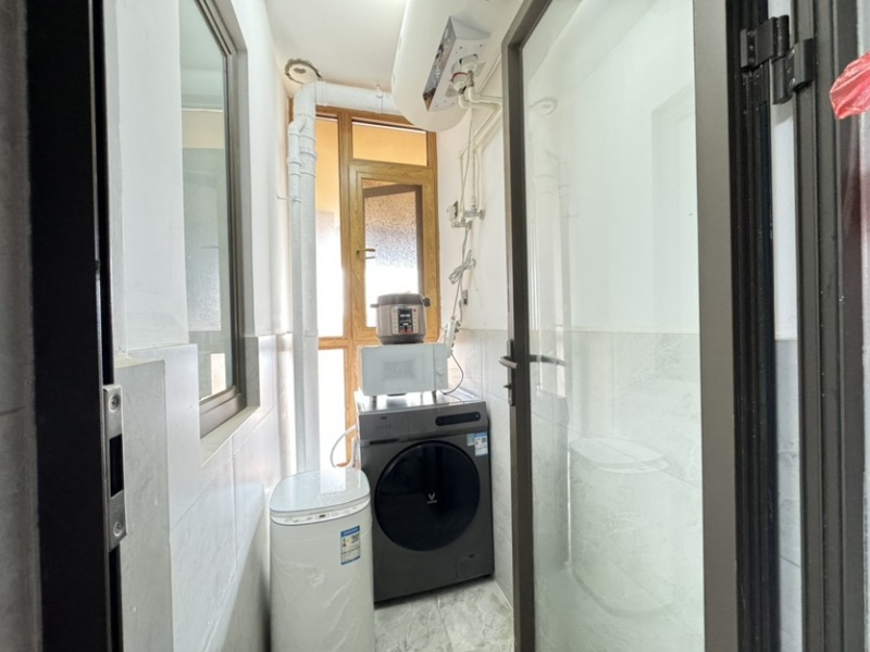 5室2廳2陽臺 保利璽樾璽公館陽臺