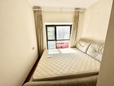 3室2廳2陽臺 聯(lián)想科技城一期