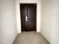 4室2廳2陽(yáng)臺(tái) 公園1903圣維望門廳