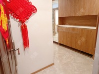 4室2廳1陽(yáng)臺(tái) 俊發(fā)城茉莉苑門廳