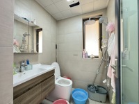 5室2廳2陽臺 保利璽樾璽公館衛(wèi)生間