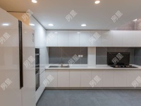 9室3廳4陽臺(tái) 云大知城一期別墅廚房