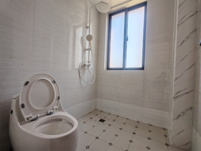 3室2廳2陽臺(tái) 綠地海珀瀾庭戶型圖