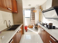 2室2廳1陽臺(tái) 錦尚華庭廚房