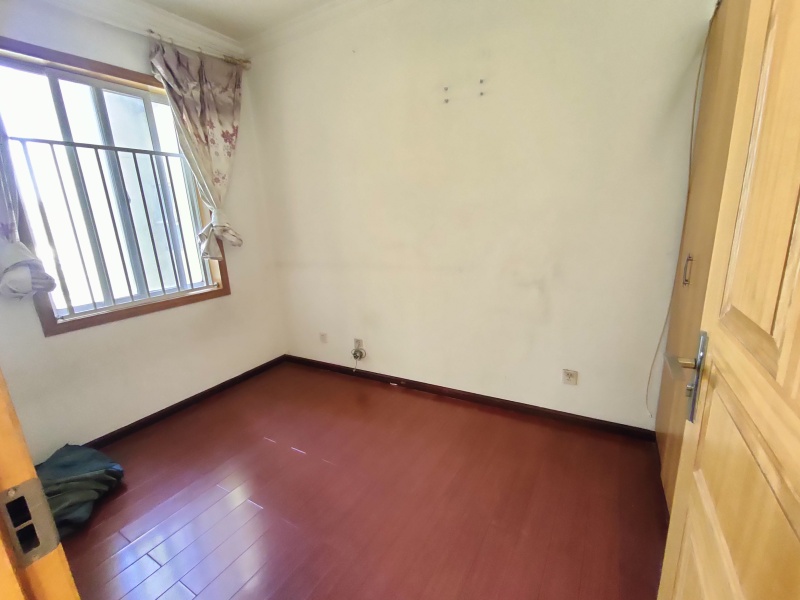 2室2廳1陽臺 遠(yuǎn)洋風(fēng)景臥室