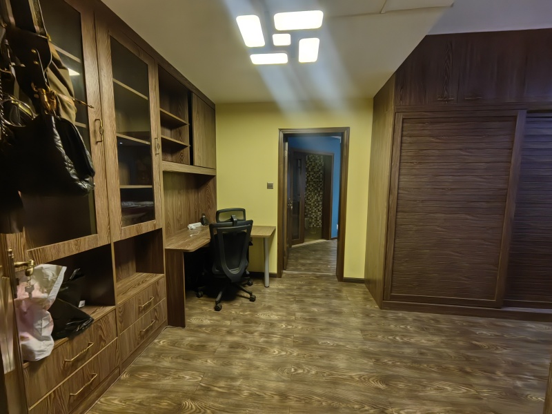 4室2廳2陽臺 彩云間花園書房