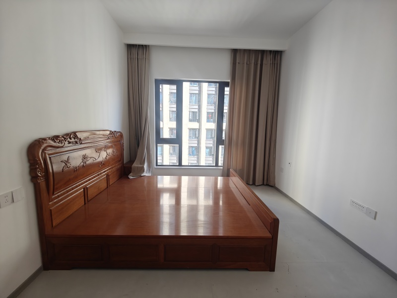 3室2廳 新希望白麓城四期公寓臥室