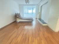 4室2廳1陽臺 白馬小區(qū)客廳