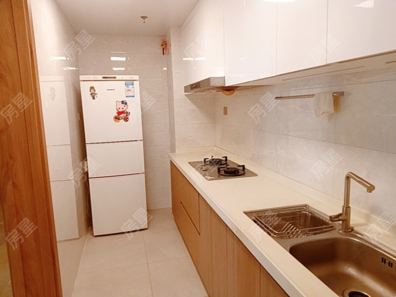 4室2廳1陽(yáng)臺(tái) 俊發(fā)城茉莉苑廚房