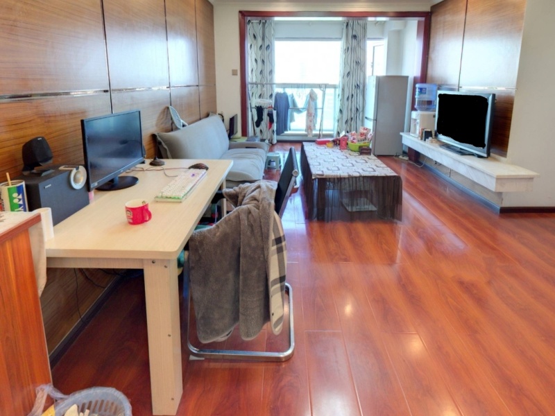 2室2廳1陽臺 時光俊園客廳