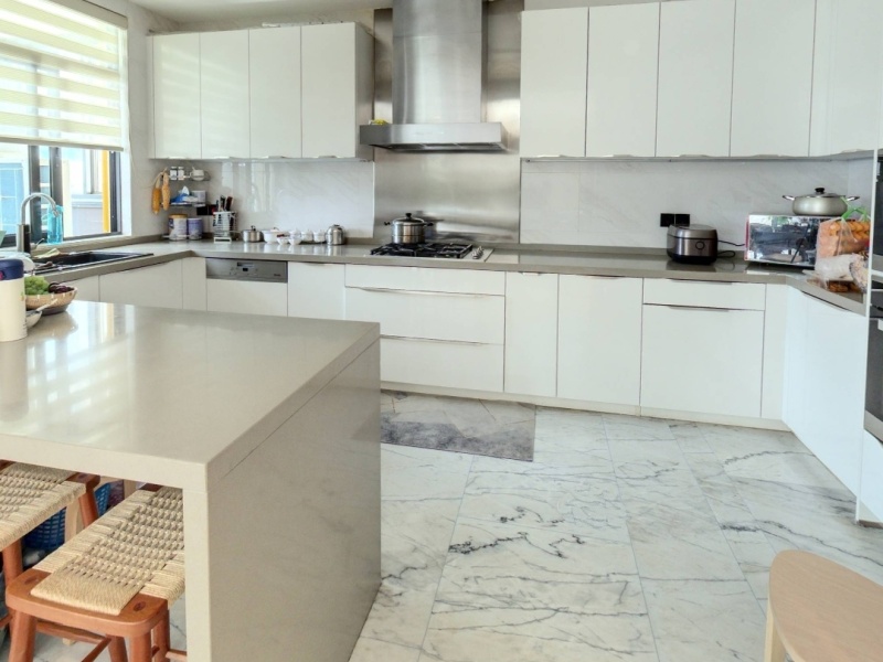 5室2廳2陽(yáng)臺(tái) 俊發(fā)逸天峰廚房