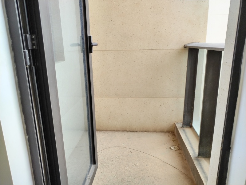 7室2廳3陽臺 昆明融創(chuàng)文旅城九云府南區(qū)別墅陽臺