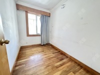 4室2廳2陽(yáng)臺(tái) 云山小區(qū)臥室