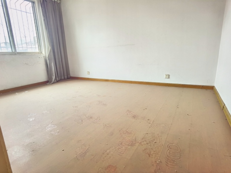 3室2廳1陽(yáng)臺(tái) 省委40號(hào)院臥室