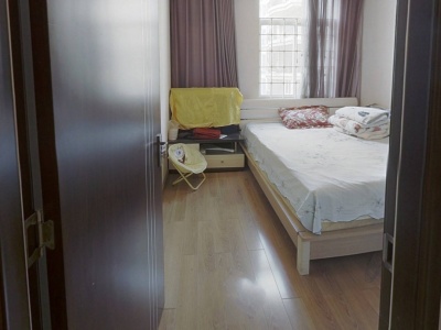 5室2廳2陽臺(tái) 林泉智苑別墅臥室