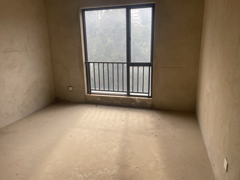 4室2廳2陽臺 清水佳湖雅居臥室