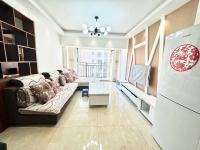 3室2廳2陽臺(tái) 鼎易天城客廳