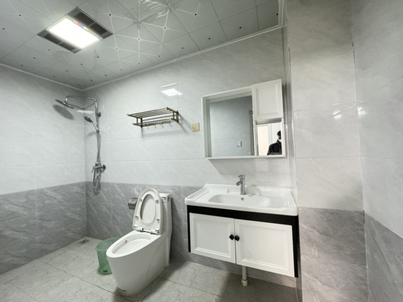 5室2廳2陽臺 俊發(fā)盛唐城未央郡(二期)衛(wèi)生間