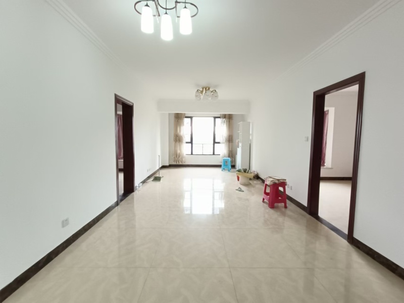 2室2廳1陽臺(tái) 蘭亭上錦二期客廳