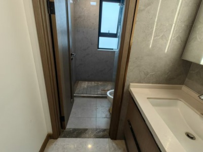 4室2廳1陽(yáng)臺(tái) 上悅天地二期