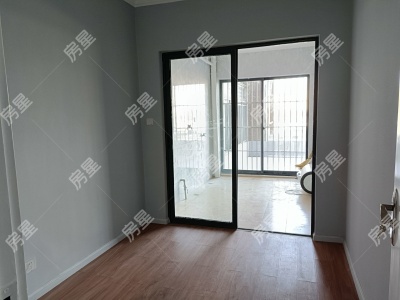 3室2廳1陽臺 藍(lán)光COCO蜜城