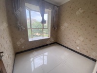 4室2廳2陽臺 江東花城臥室