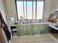 4室2廳 月牙塘小區(qū)廚房