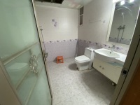 4室2廳2陽(yáng)臺(tái) 金色交響家園春鶯組團(tuán)衛(wèi)生間