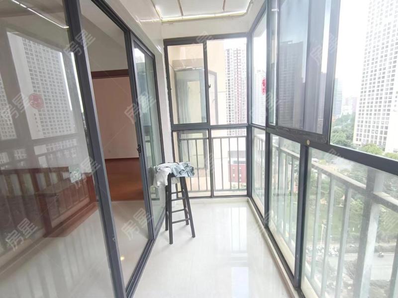 2室2廳1陽臺 西城時代A3地塊錦繡苑陽臺